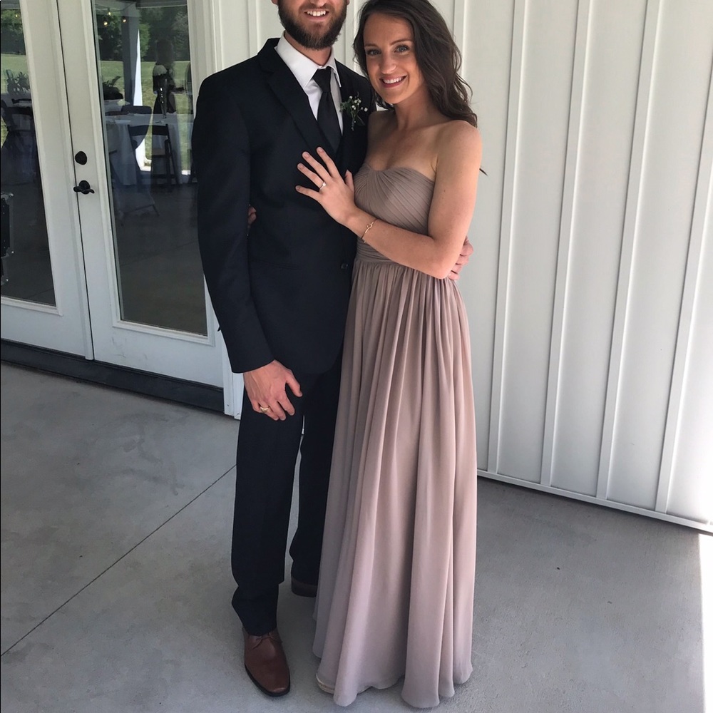 Dress - Picture 2 of 2